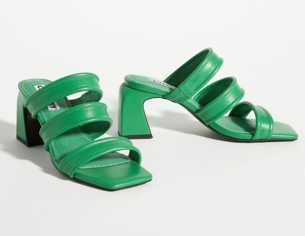 Caverley Katie Mule Heels Bright Green Leather size 38 US size 7-7.5